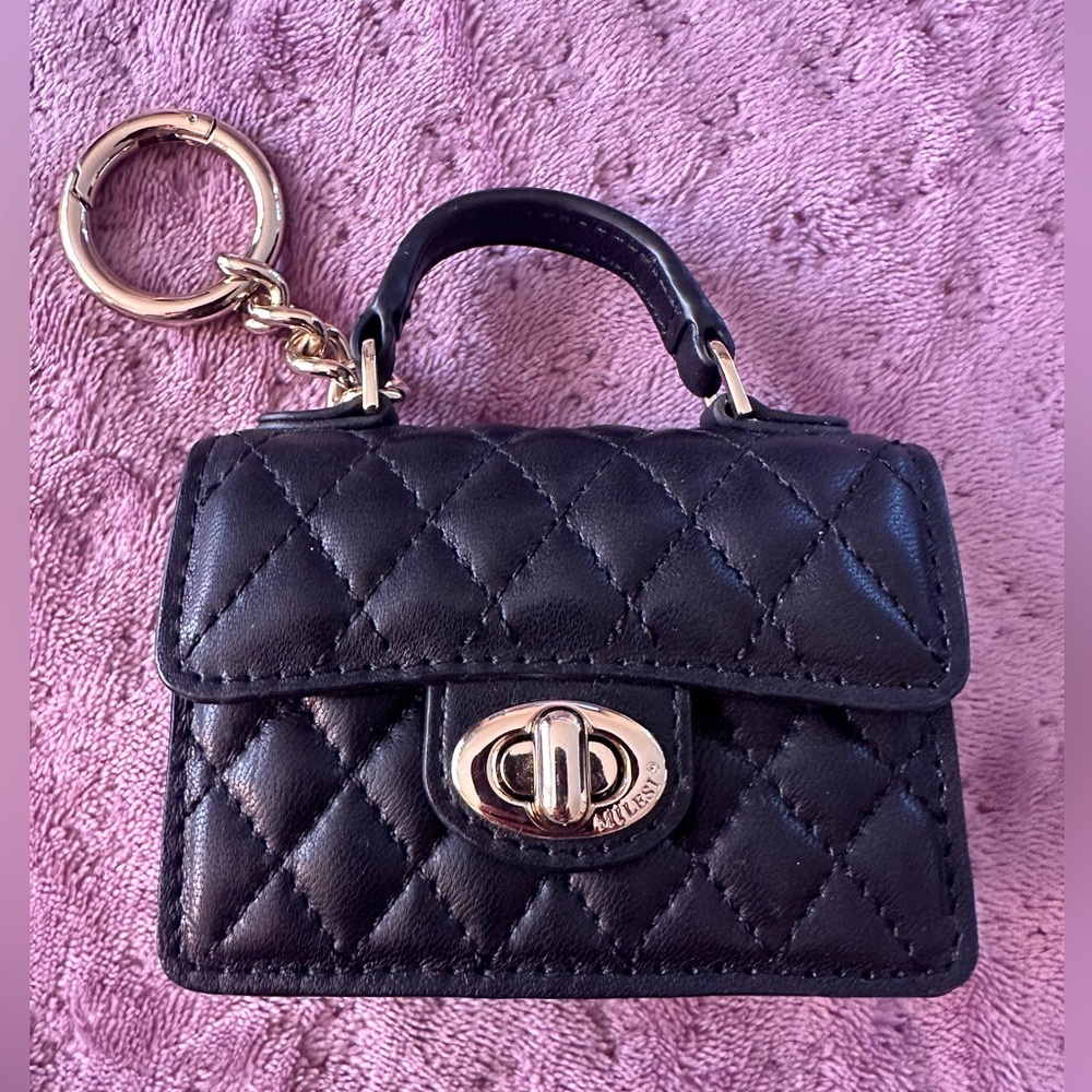 Black Quilted Key & Card Holder